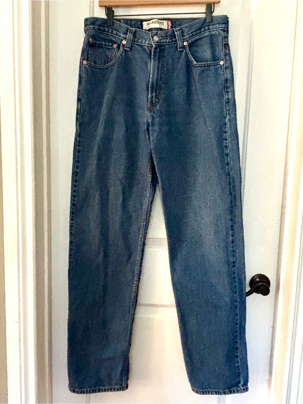 Levi’s 550 relaxed fit 34x36 men’s medium wash tapered